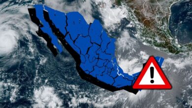 Alertan por diluvio: se esperan tormentas del martes 11 al viernes 14 de agosto en estos estados 3 Nubes de tormenta y lluvia intensa sobre una ciudad de México