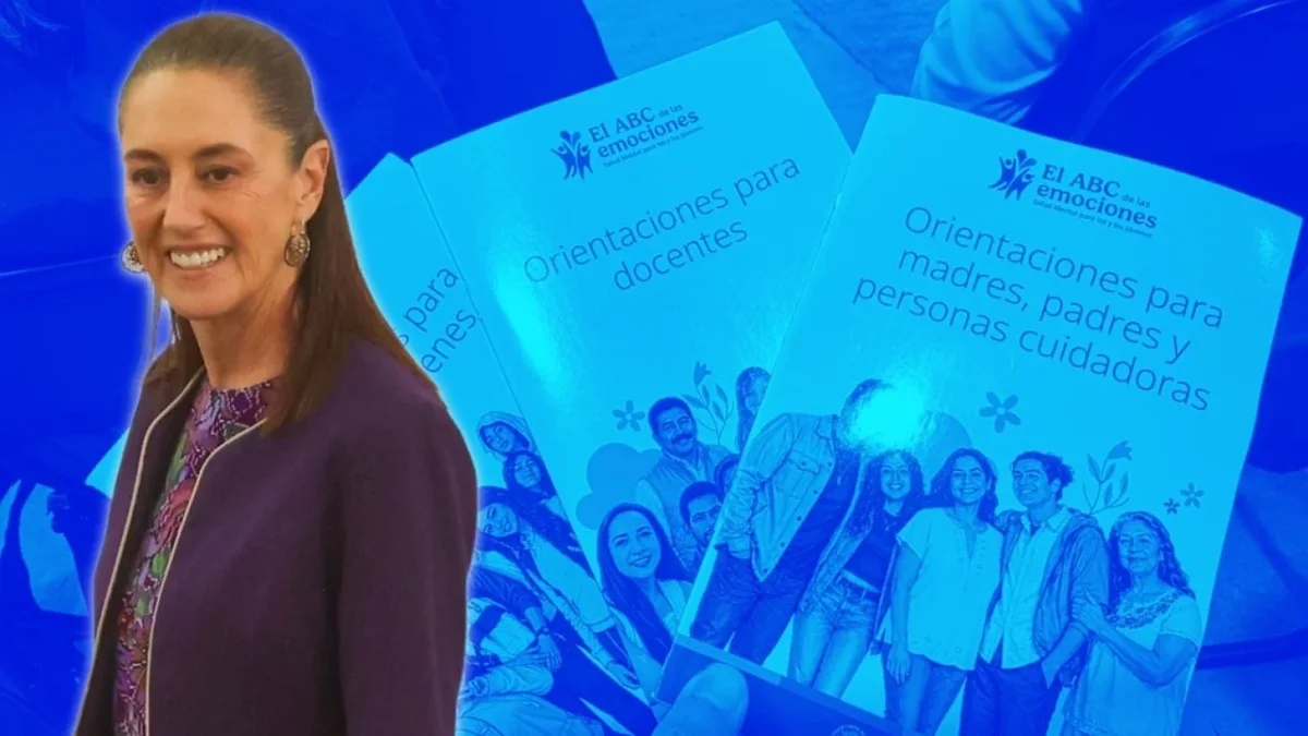 Claudia Sheinbaum durante la ceremonia cívica de regreso a clases en una secundaria técnica