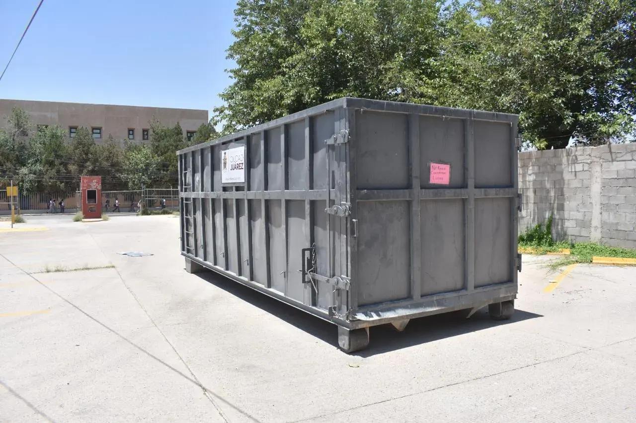 Contenedor del programa Punto Limpio a tu Colonia instalado en Ciudad Juárez