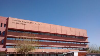 Llevó a su papá por infarto al IMSS 6 y que no hay cardiólogo 3 Lluvia Eileana Bernal afirmó que su padre permaneció una semana sin valoración especializada tras sufrir un infarto; posteriormente fue trasladado a la Clínica 2.