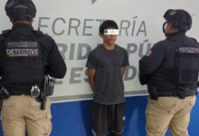 Tiraba jovencito basura en dique; lo buscaban por drogas 5 Agentes estatales detectaron al joven de 19 años cuando presuntamente arrojaba desechos en Valle de Allende; una revisión de sus datos reveló una orden de aprehensión vigente.