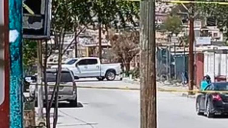Disp4rar0n contra un yonke en la 16 de Septiembre; murió perro 1 Negocio de autopartes acordonado tras ataque armado en la colonia 16 de Septiembre de Ciudad Juárez