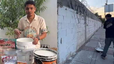 Con cal y nopal, pintó juarense barda de primaria por 300 pesos 3 Barda de la primaria Nigromante pintada con una mezcla casera de cal y nopal en Ciudad Juárez
