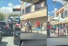 Personas involucradas en un pleito en la fila del Puente Santa Fe en Ciudad Juárez