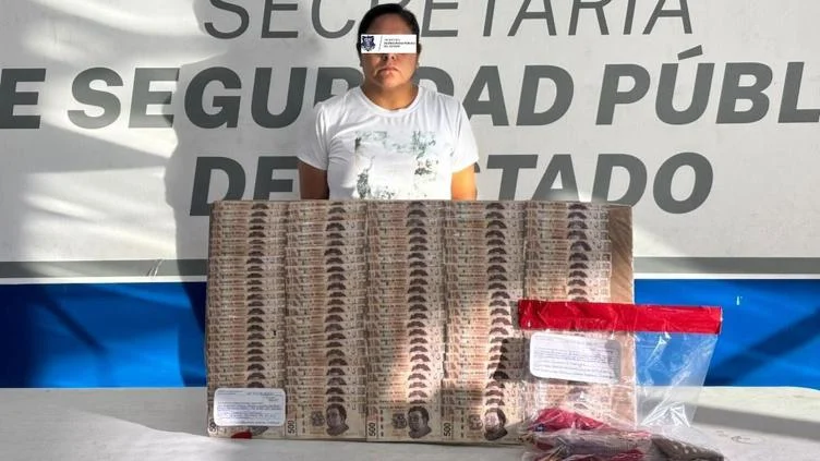 Vehículo relacionado con la investigación del robo de 400 mil pesos en Ciudad Juárez