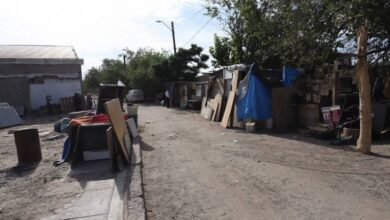 Retiran viviendas improvisadas en el Centro por representar un riesgo, aseguran 3 Retiro de viviendas improvisadas en la Zona Centro de Ciudad Juárez