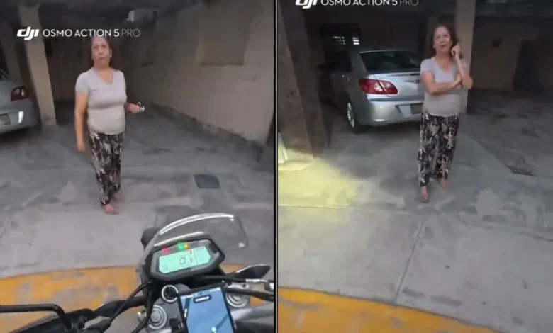 “Es mi banqueta”: mujer confronta a repartidor y la bautizan como Lady Banqueta 1