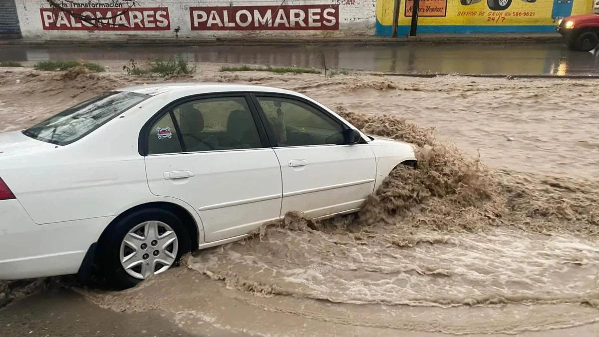 ¡ATENCIÓN, JUÁREZ! Actualizan cierres viales por las fuertes lluvias