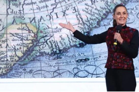 Claudia Sheinbaum defiende la soberanía de México ante mapa difundido por Donald Trump