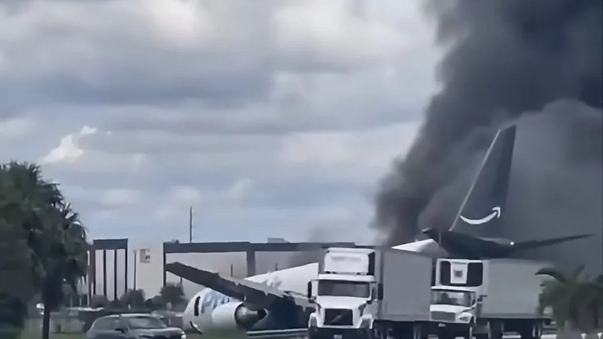 Video: Avión de carga se estrella en Miami