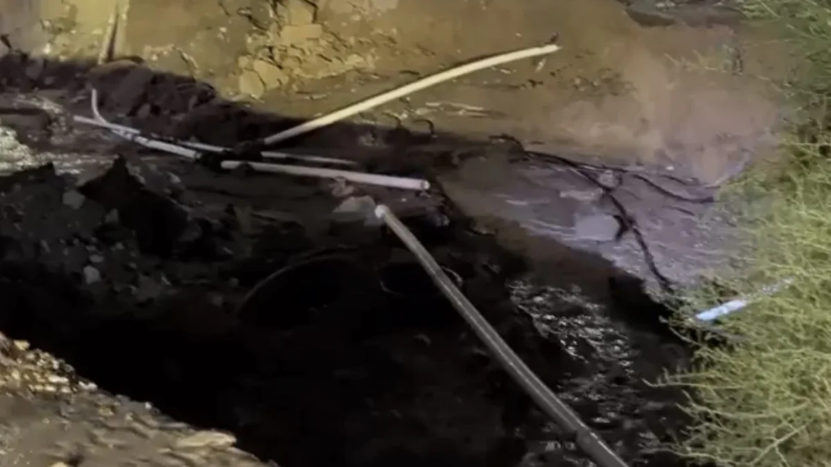 Afectaciones por lluvias y deslaves en la colonia Águilas de Zaragoza de Ciudad Juárez