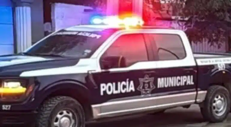 El trabajador fue encontrado lesionado en el estacionamiento de un predio del Parque Industrial Las Fuentes; lo trasladaron al IMSS 6.