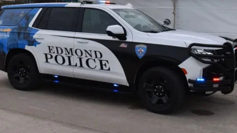 Vehículo del Departamento de Policía de Edmond en Oklahoma