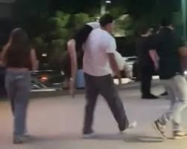 Explanada de Plaza Portales en Ciudad Juárez, donde se reportó el incidente con dos mujeres