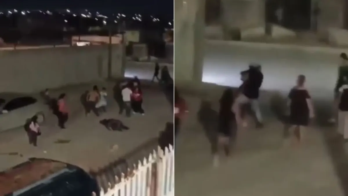 Pelea entre vecinos en una calle de terracería de Ciudad Juárez