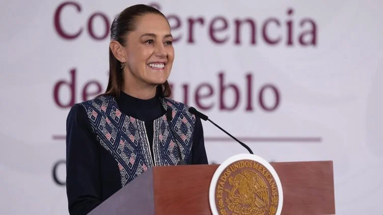 Claudia Sheinbaum durante un mensaje desde Palacio Nacional