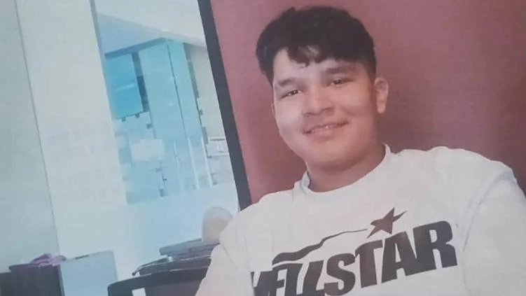 Ficha de búsqueda de René Samuel Méndez Navarro, de 13 años