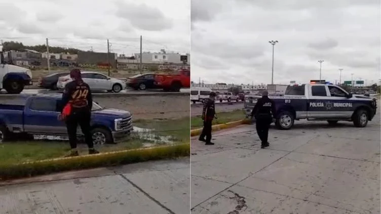 Camioneta Ford pick up azul atascada en camellón de Ciudad Juárez
