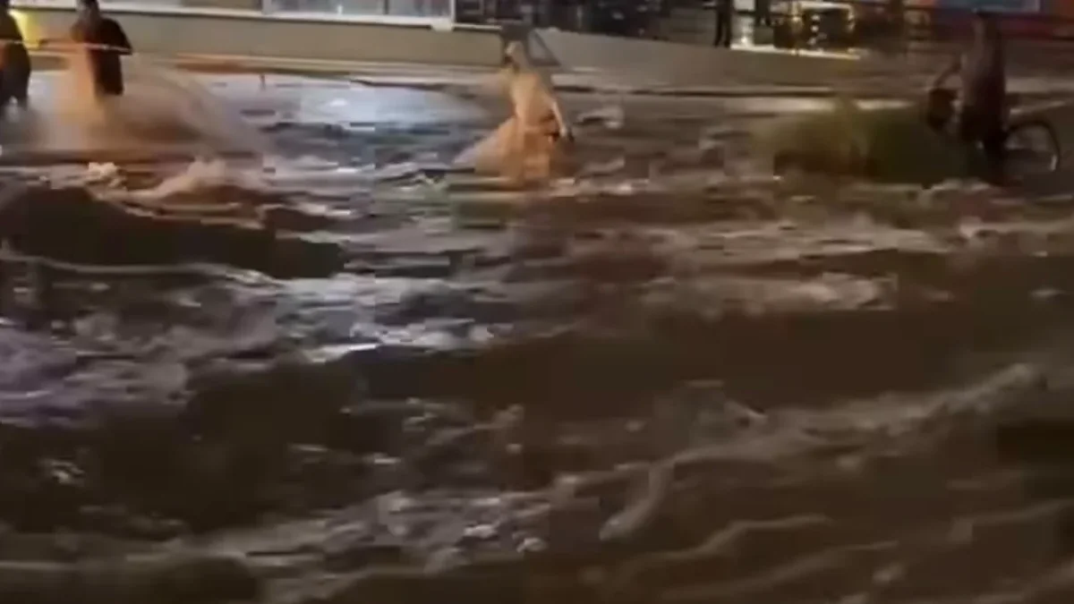 Refugio temporal habilitado por Protección Civil ante las lluvias en Ciudad Juárez