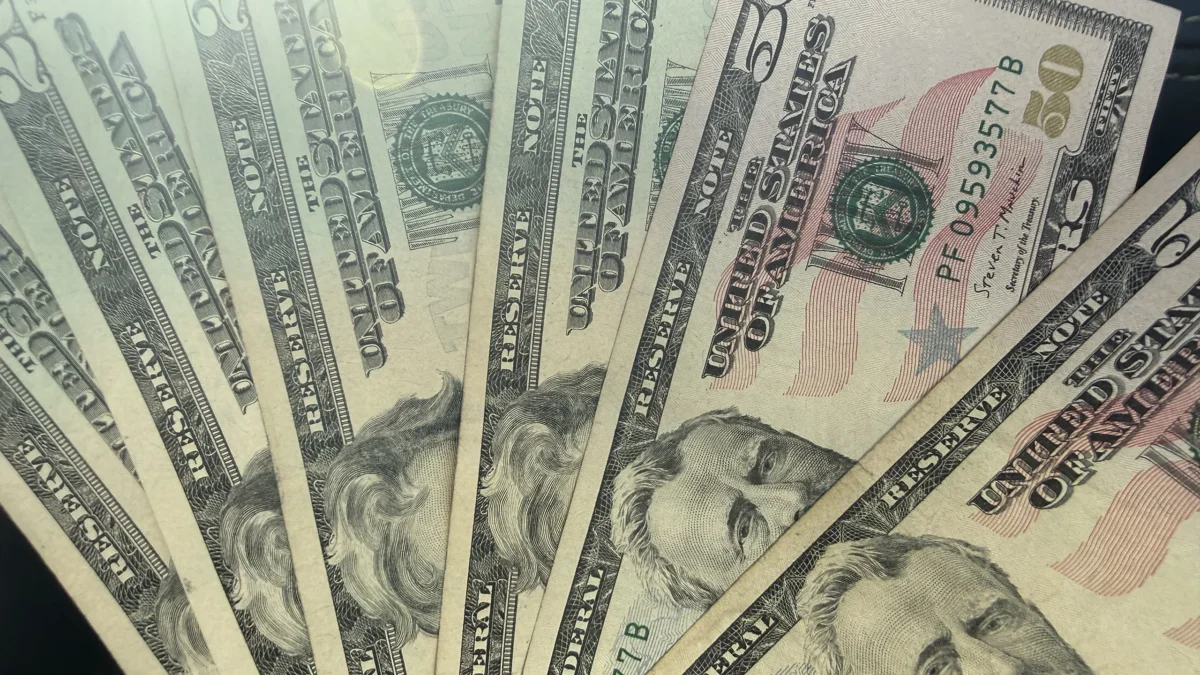 Cotización del dólar en una casa de cambio de Ciudad Juárez este miércoles 21 de octubre de 2026