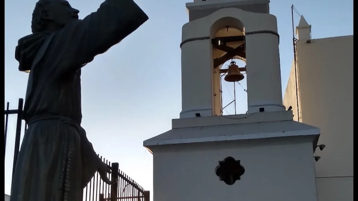 Familias oran por personas desaparecidas en la Misión de Guadalupe de Ciudad Juárez