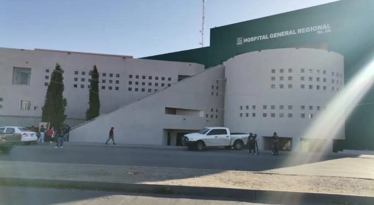 Choque de motociclista en Miguel de la Madrid y Hacienda Poniente de Ciudad Juárez