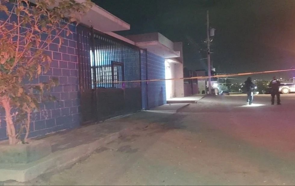 Movilización policial tras ataque armado en la colonia Los Alcaldes de Ciudad Juárez