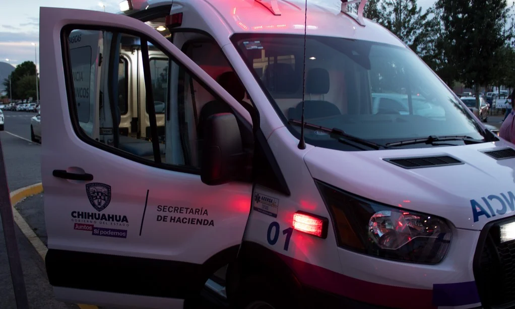 Cuerpos de auxilio atienden emergencia en Águilas de Zaragoza, Ciudad Juárez