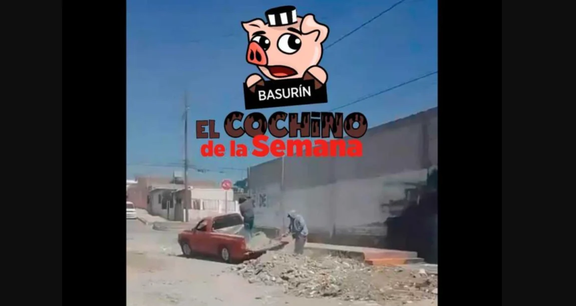 Basura y escombro acumulados en un espacio público de Ciudad Juárez