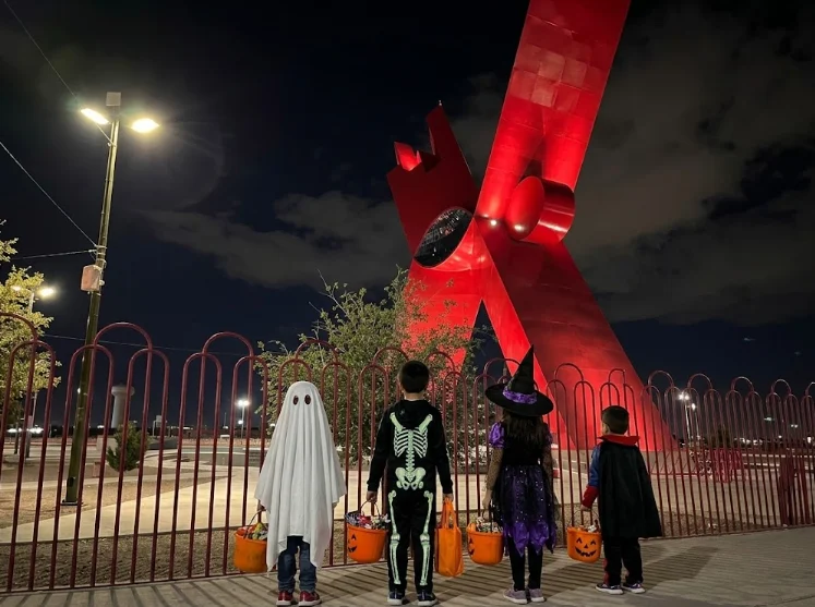 Dulces y artículos de Halloween a la venta en Ciudad Juárez