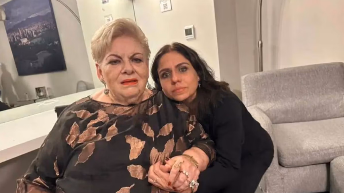 El representante de la cantante informó que Martha Elena Martínez Viveros sufrió un paro cardiorrespiratorio en su casa de Veracruz mientras se encontraba con sus hijas.