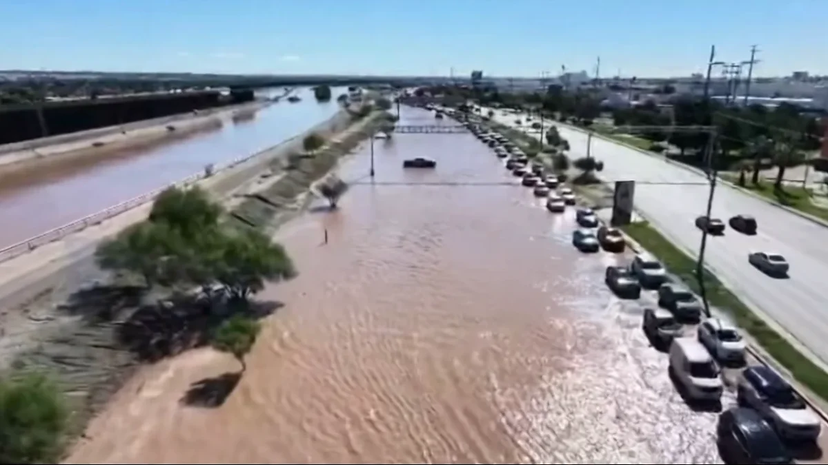 Aumento del agua en el Río Bravo a la altura de Ciudad Juárez