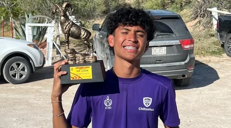 José Felipe Cerecedo, arquero juarense ganador del Archery Fest 2026