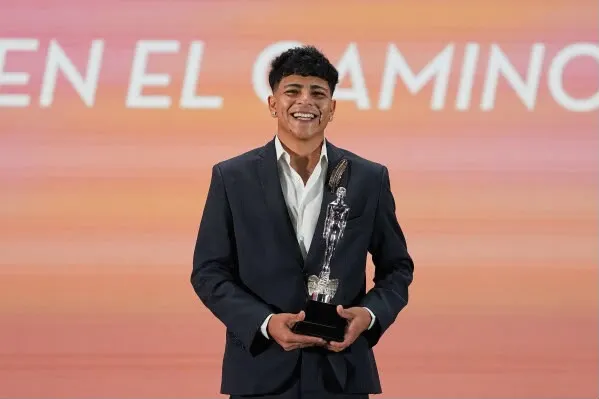 Actor juarense Víctor Prieto, ganador del Ariel por En el camino
