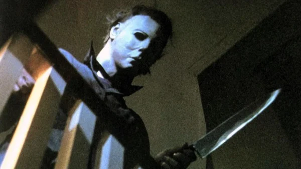 Películas clásicas y recientes para un maratón de Halloween en casa