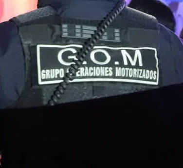 Agente y unidad de la Policía Municipal de Chihuahua