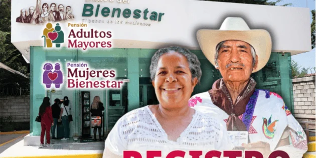Personas adultas mayores esperan atención para registrarse en programas de Bienestar